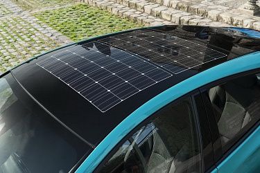 Инновация: солнечная крыша для электромобилей